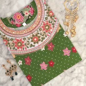Floral Printed Sleeveless Kurta Tunic Top